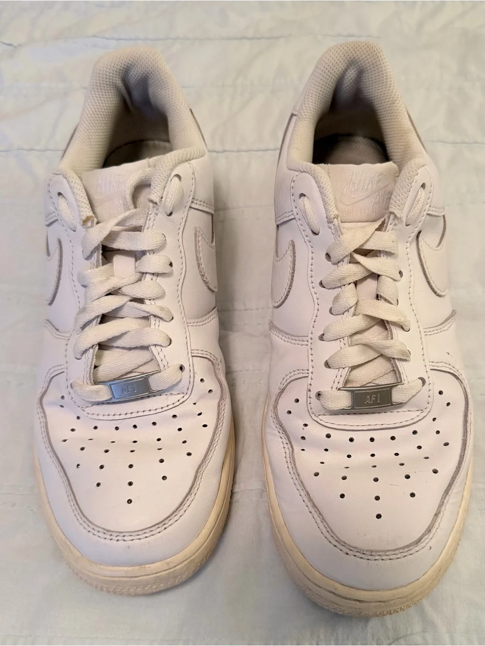 Nike Men’s AF1 Low Leather Sneakers - Off-White